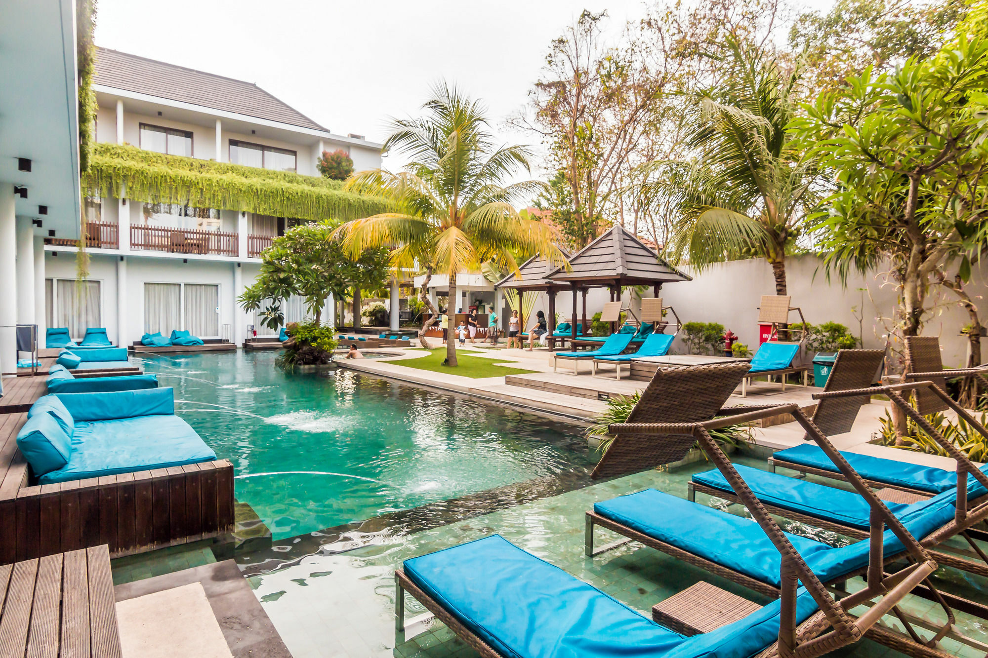 Zen Rooms Legian Corner Kuta Lombok Zewnętrze zdjęcie